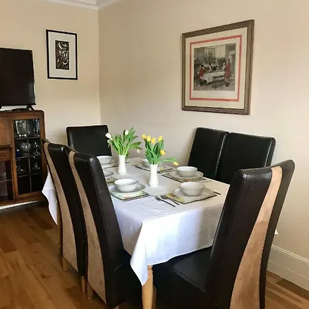 Corner House Сasa de vacaciones