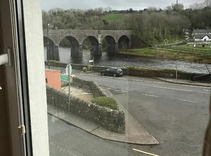 別荘 Corner House *